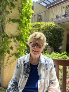 Resident spotlight shining on Jan W., now in her third year at The Oaks of Pasadena